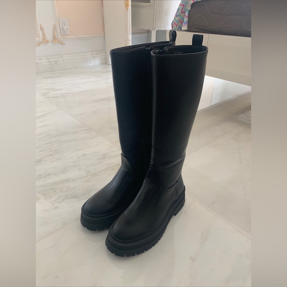 Black knee-high boots